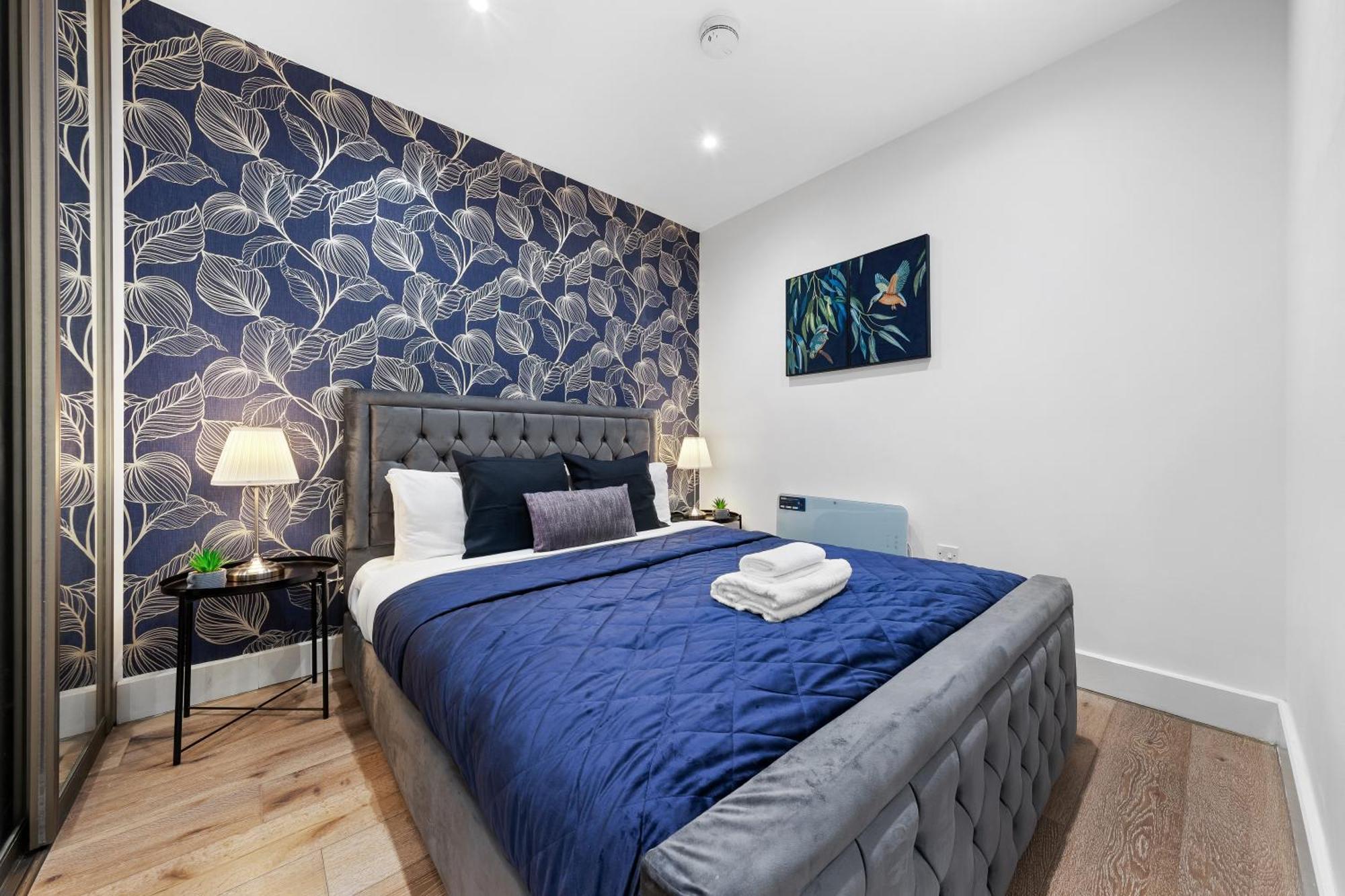 Modern One Bedroom Flat - Sleeps 5 -Near Heathrow - London Ub3 Екстериор снимка