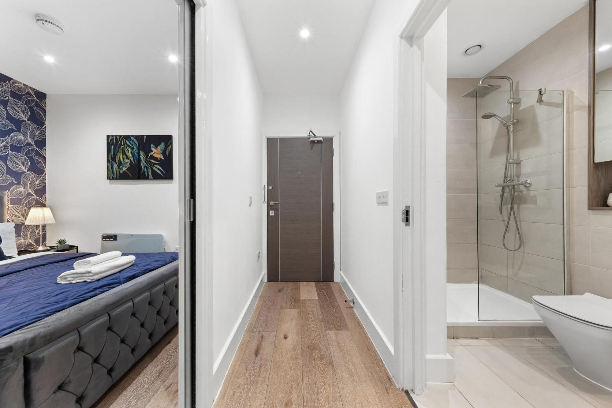 Modern One Bedroom Flat - Sleeps 5 -Near Heathrow - London Ub3 Екстериор снимка